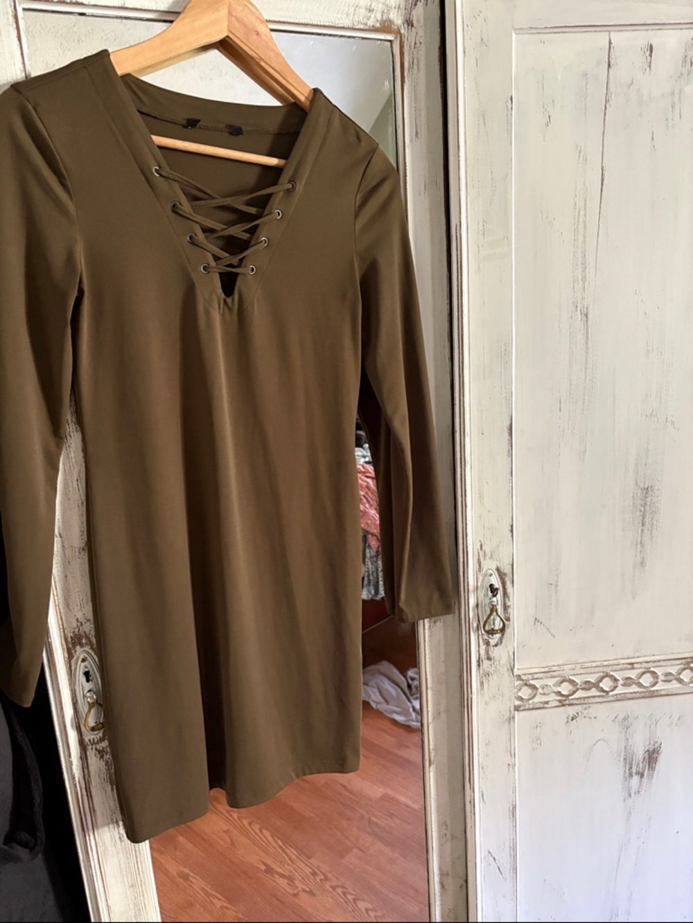 Green Form Fitting Dreas